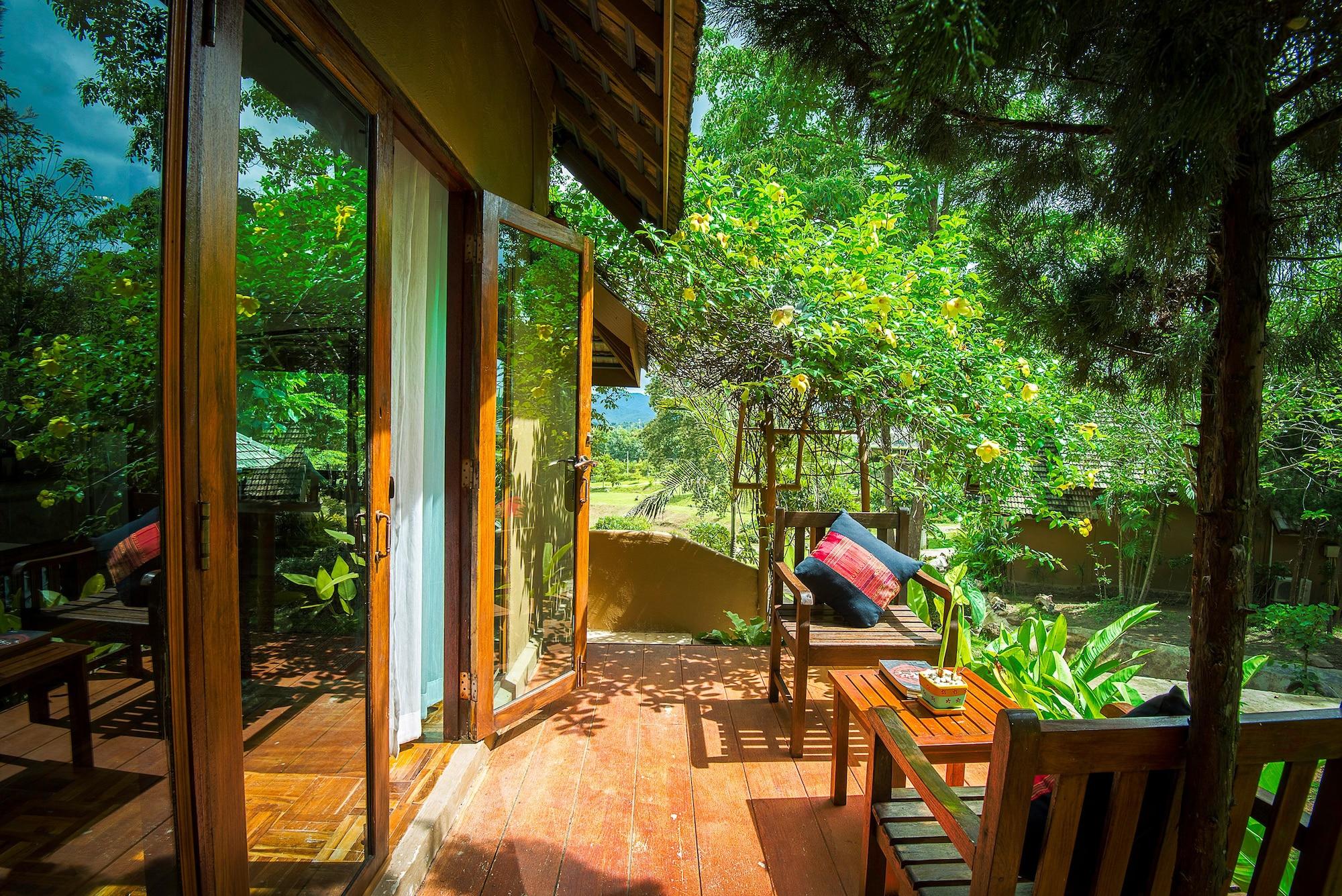 E-Outfitting Pai Resort Kültér fotó