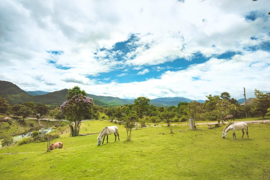 E-Outfitting Pai Resort Kültér fotó