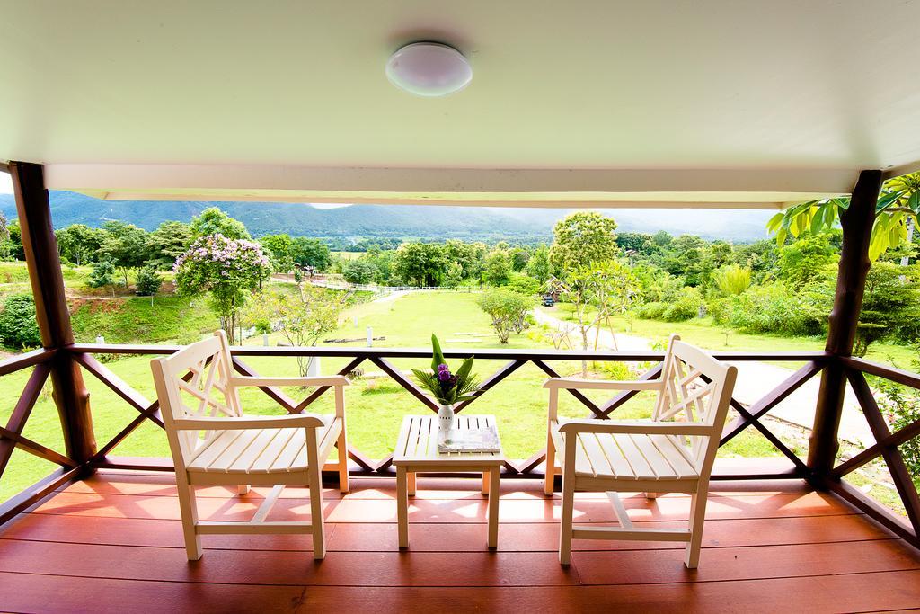 E-Outfitting Pai Resort Kültér fotó