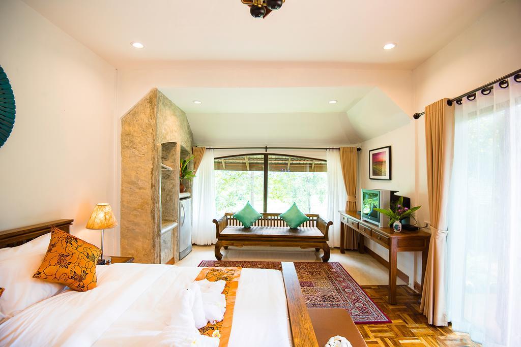 E-Outfitting Pai Resort Kültér fotó